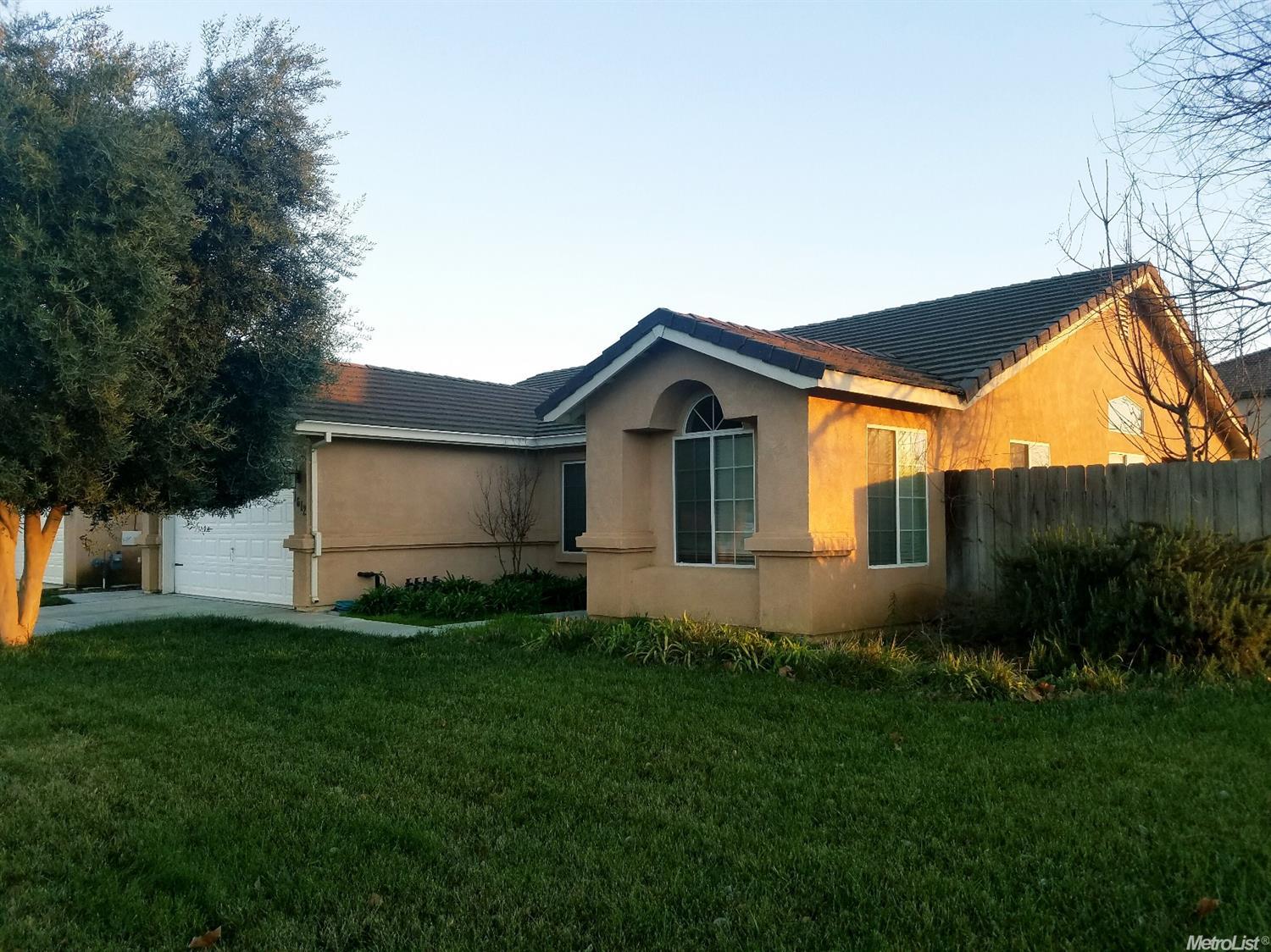 1612 Via Del Pettoruto, Gustine, CA 95322 photo 2