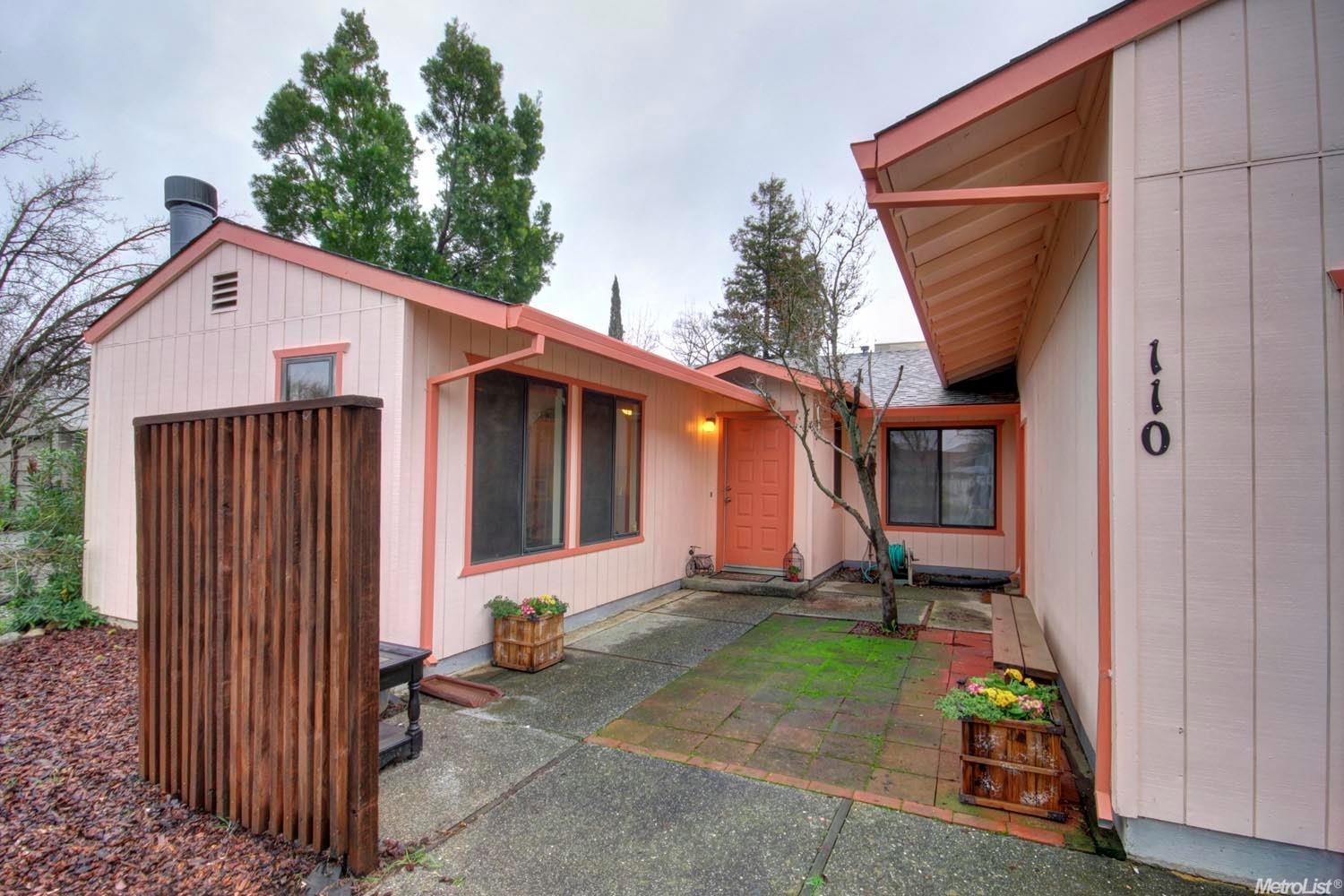 110 Huerta Pl, Davis, CA 95616 photo 2