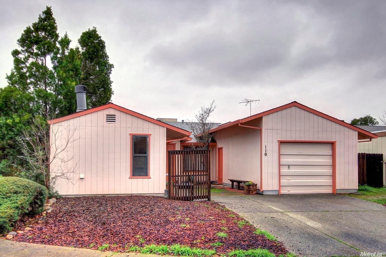 110 Huerta Pl, Davis, CA 95616 photo 1