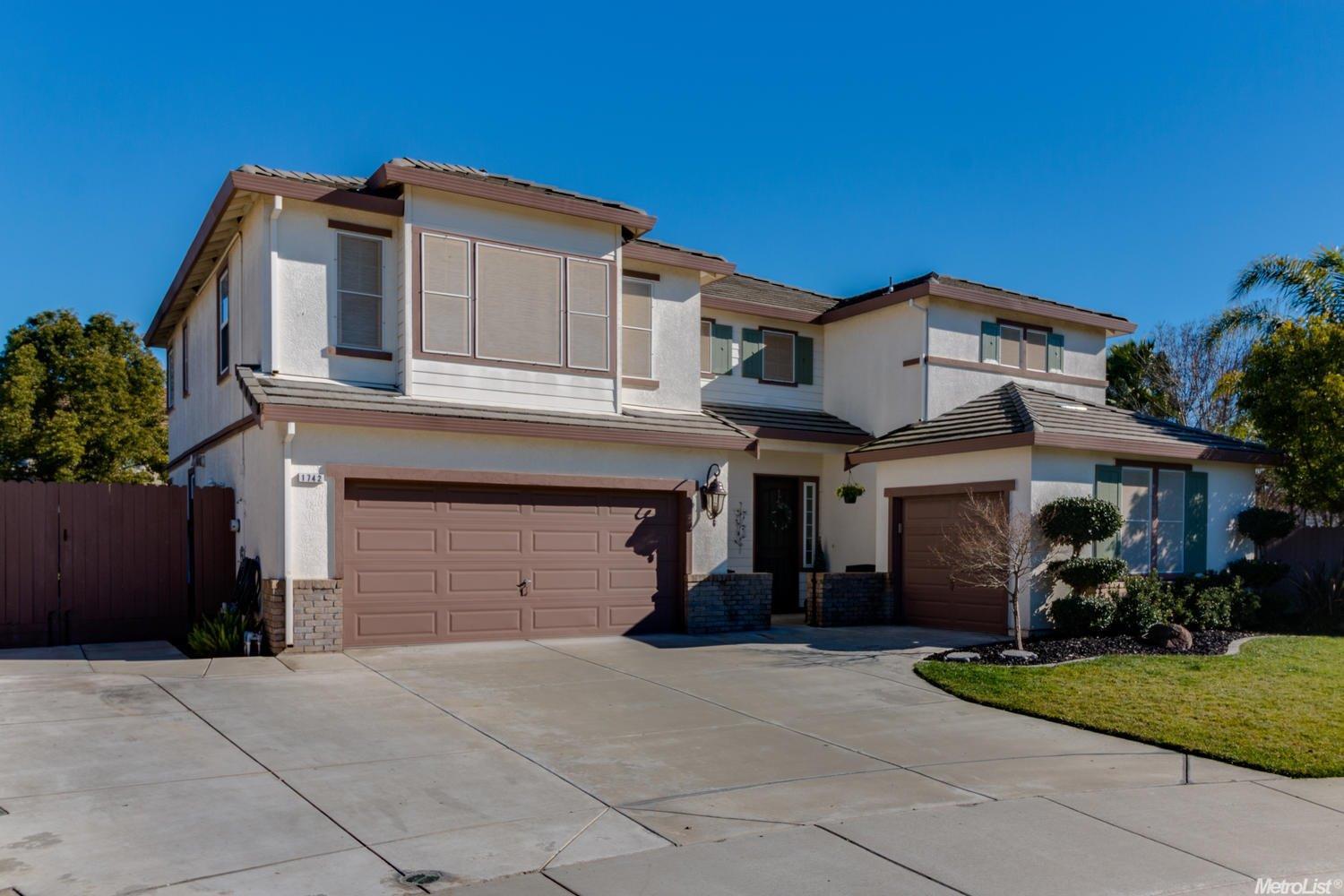 1742 Mary Jo Ct, Ripon, CA 95366 photo 3