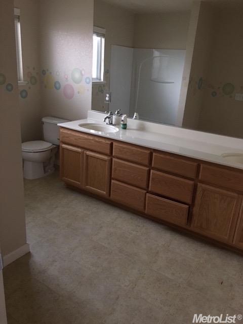 Undisclosed, Ceres, CA 95307 photo 27