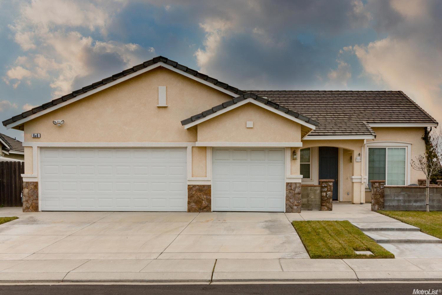 608 Vasconcellos Ave, Manteca, CA 95336 photo 1