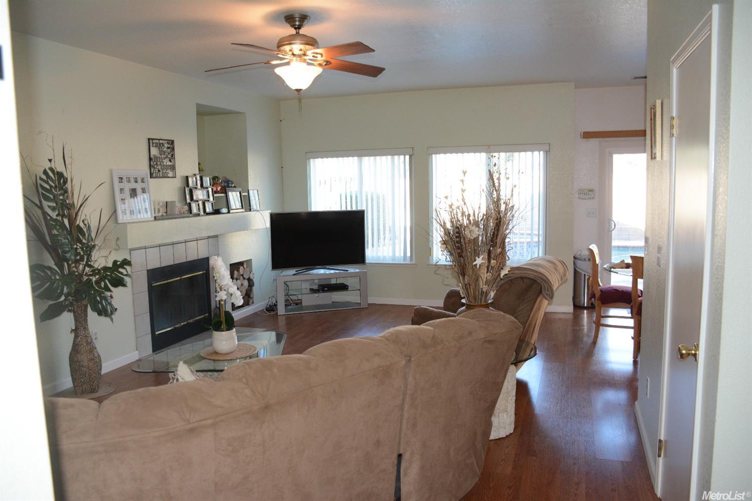 1055 Tom Fowler Dr, Tracy, CA 95377 photo 11