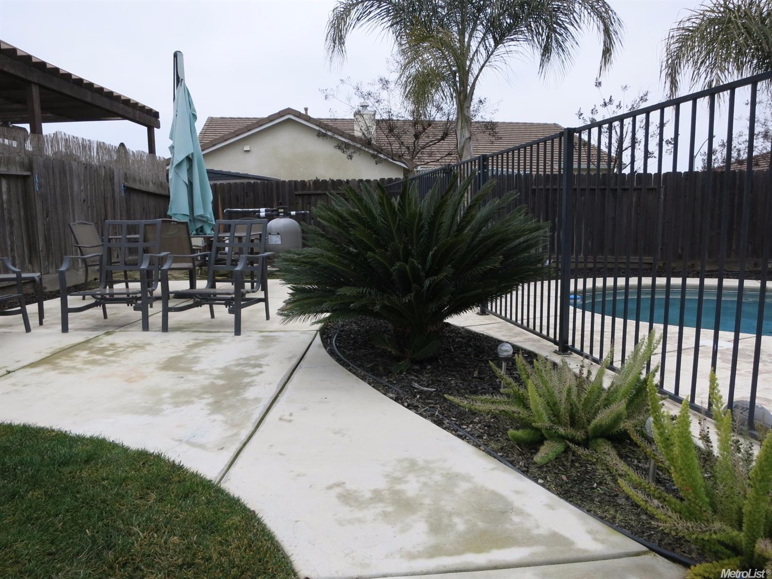 1709 Thomas Taylor Dr, Hughson, CA 95326 photo 6