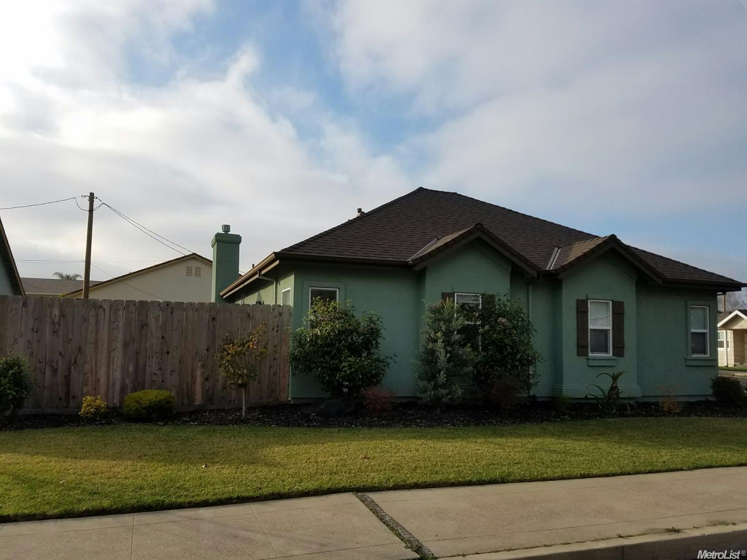 500 Daisy Ave, Lodi, CA 95240 photo 3
