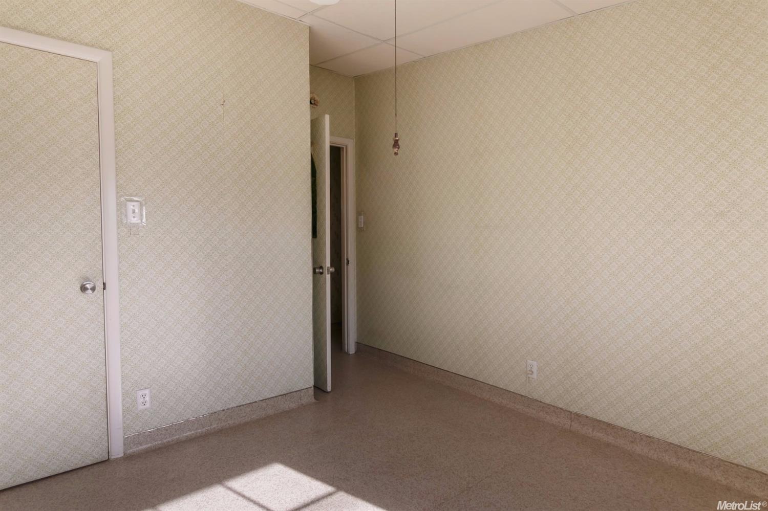 921 Trinity St, Manteca, CA 95336 photo 14