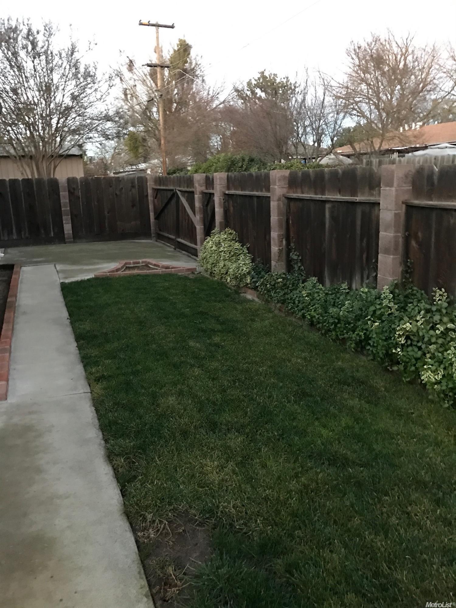 1910 Edsel Ave, Modesto, CA 95350 photo 4