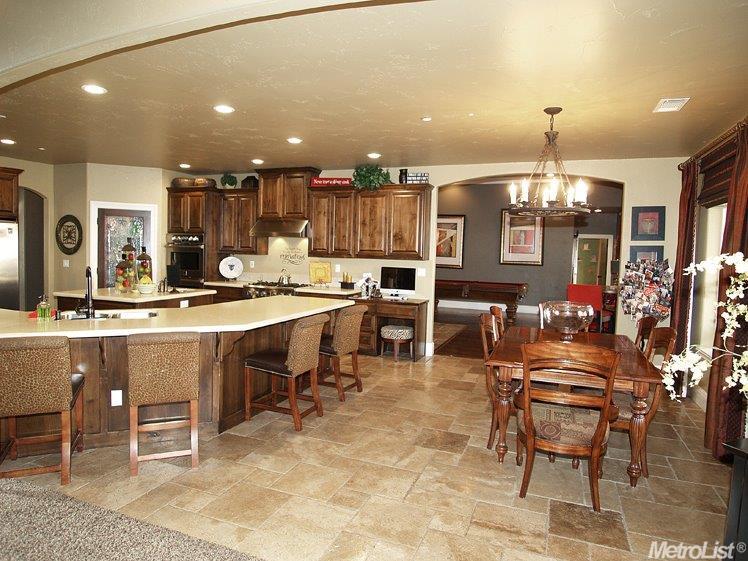 2401 E Tuolumne Rd, Turlock, CA 95382 photo 10