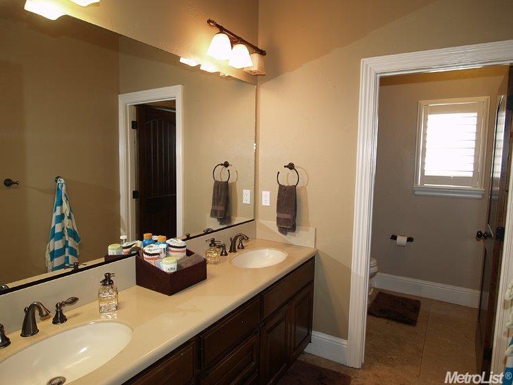 2401 E Tuolumne Rd, Turlock, CA 95382 photo 20