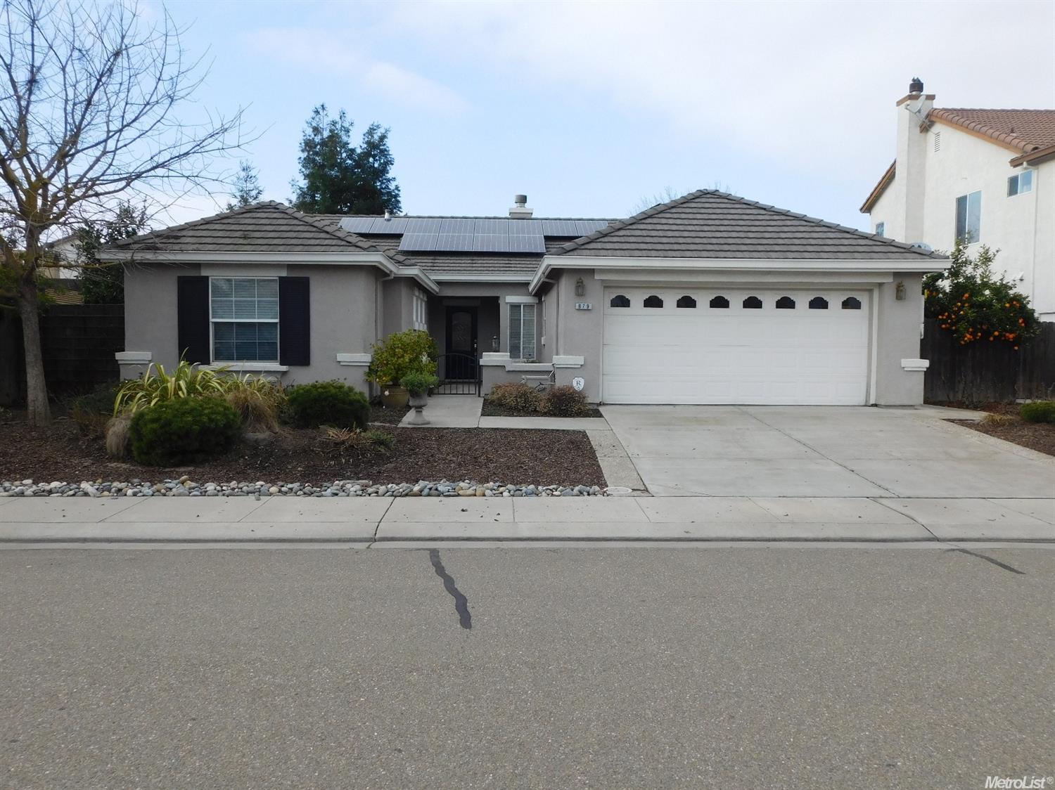 879 Maggiore Ln, Manteca, CA 95337 photo 1