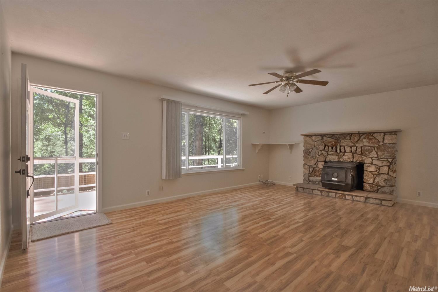 6158 Red Robin Rd, Placerville, CA 95667 photo 4