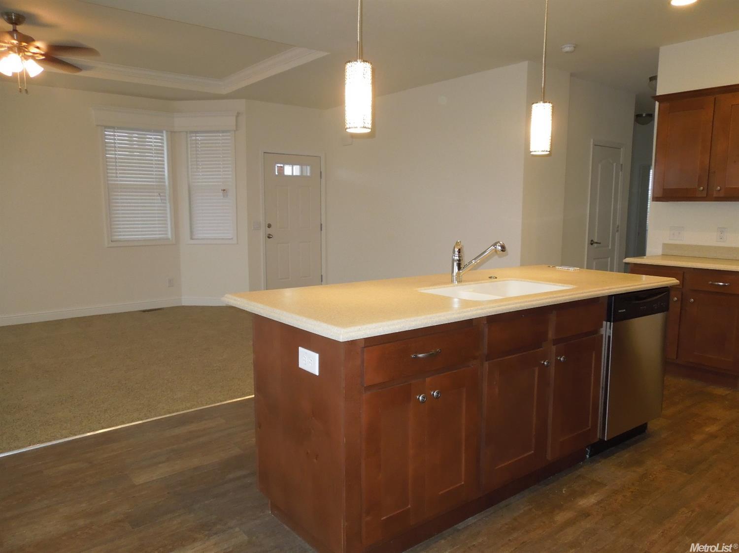 2009 Diamond Head Dr, Modesto, CA 95355 photo 7