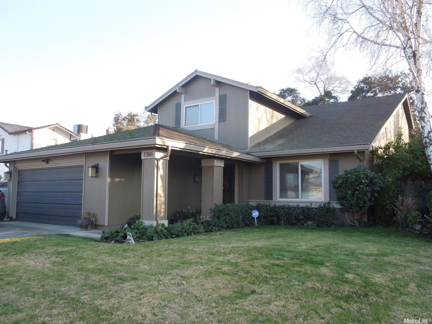 1366 Wimbledon Way, Manteca, CA 95336 photo 1