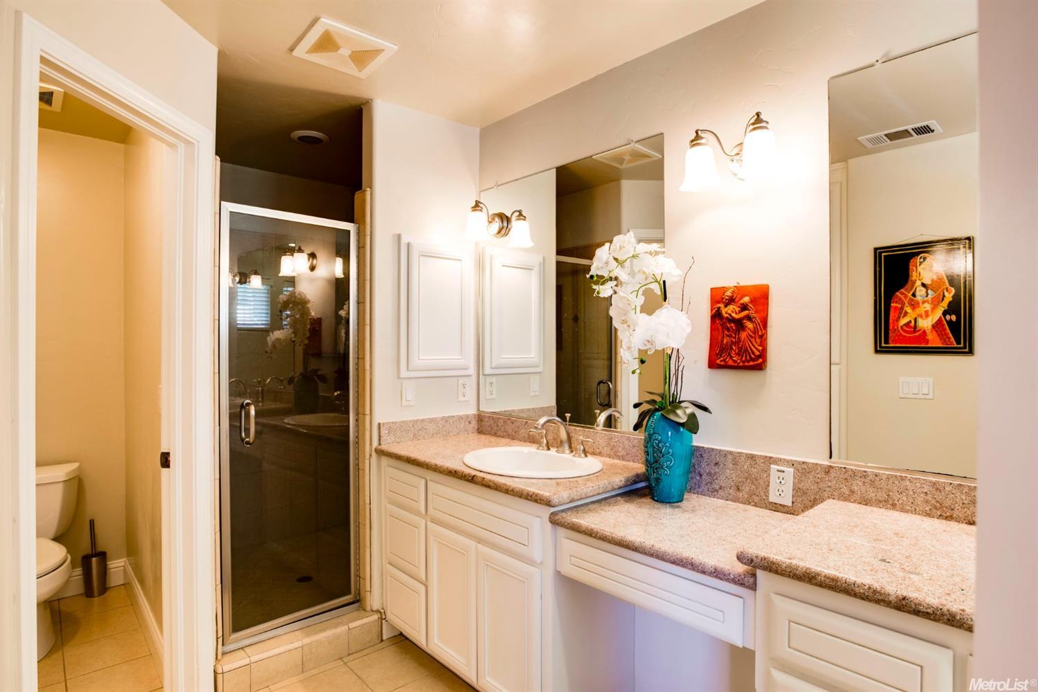2007 Catalina, Davis, CA 95616 photo 17