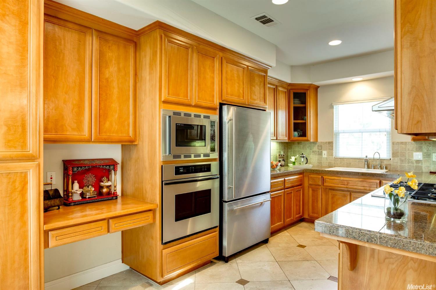 2007 Catalina, Davis, CA 95616 photo 3
