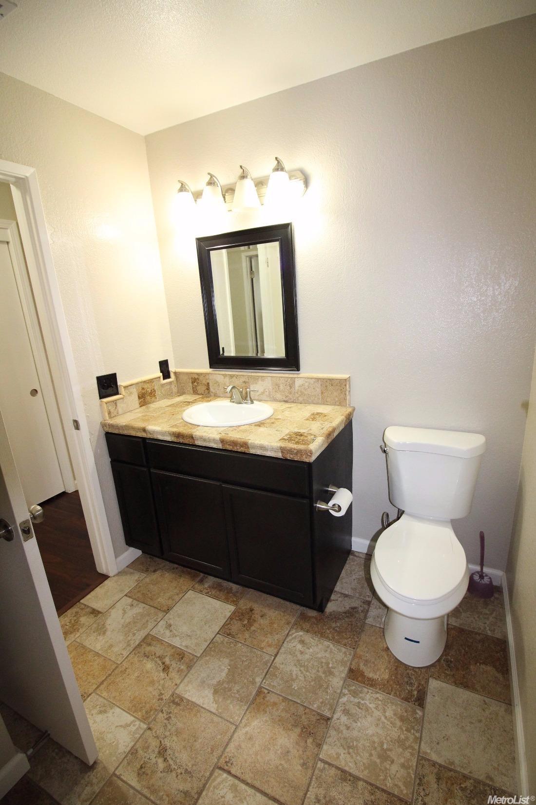 2404 Spring Water Dr, Modesto, CA 95355 photo 11