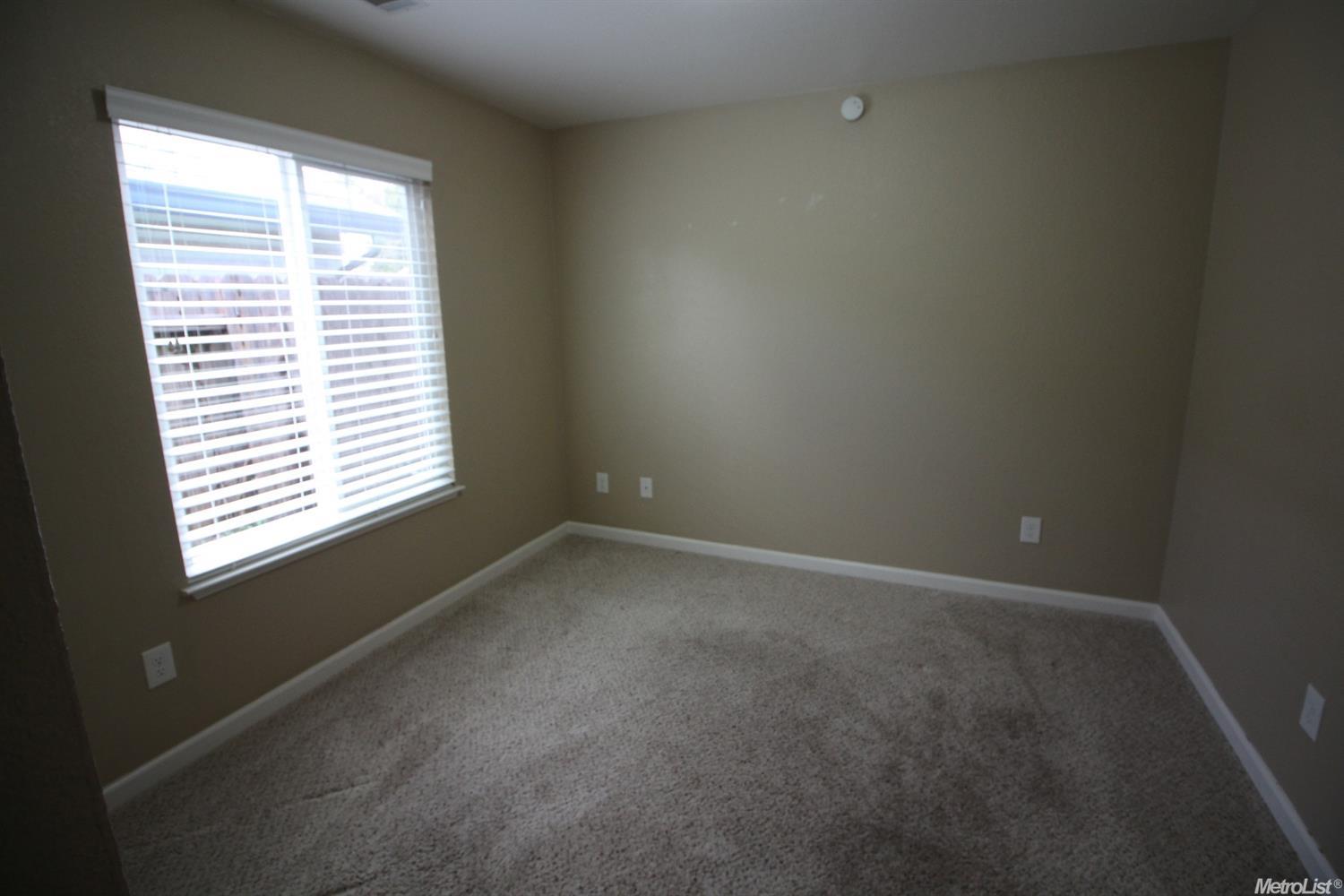 2404 Spring Water Dr, Modesto, CA 95355 photo 10