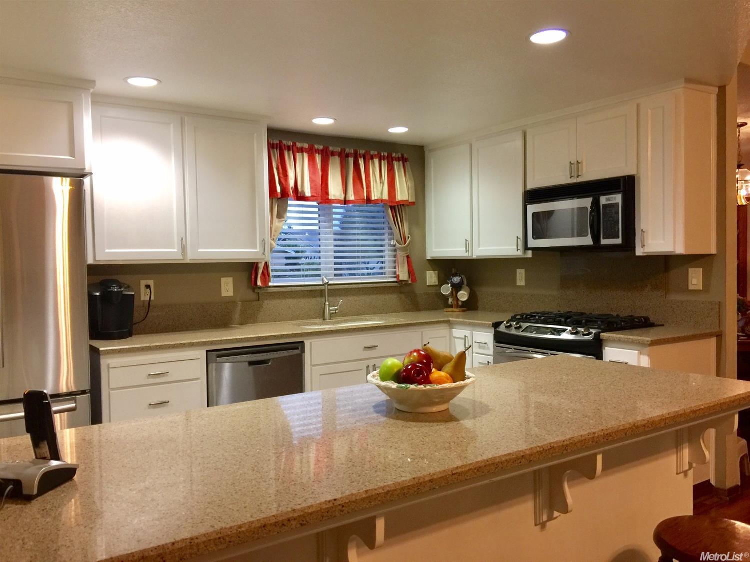 700 Fullerton Drive Dr, Turlock, CA 95382 photo 9