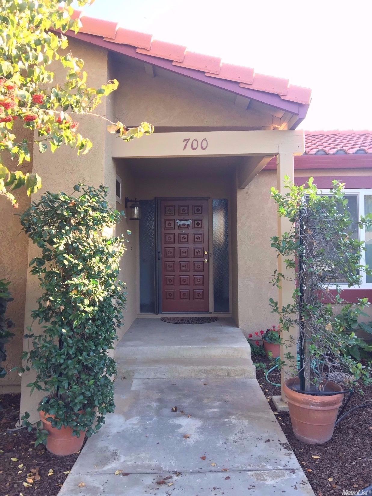 700 Fullerton Drive Dr, Turlock, CA 95382 photo 2