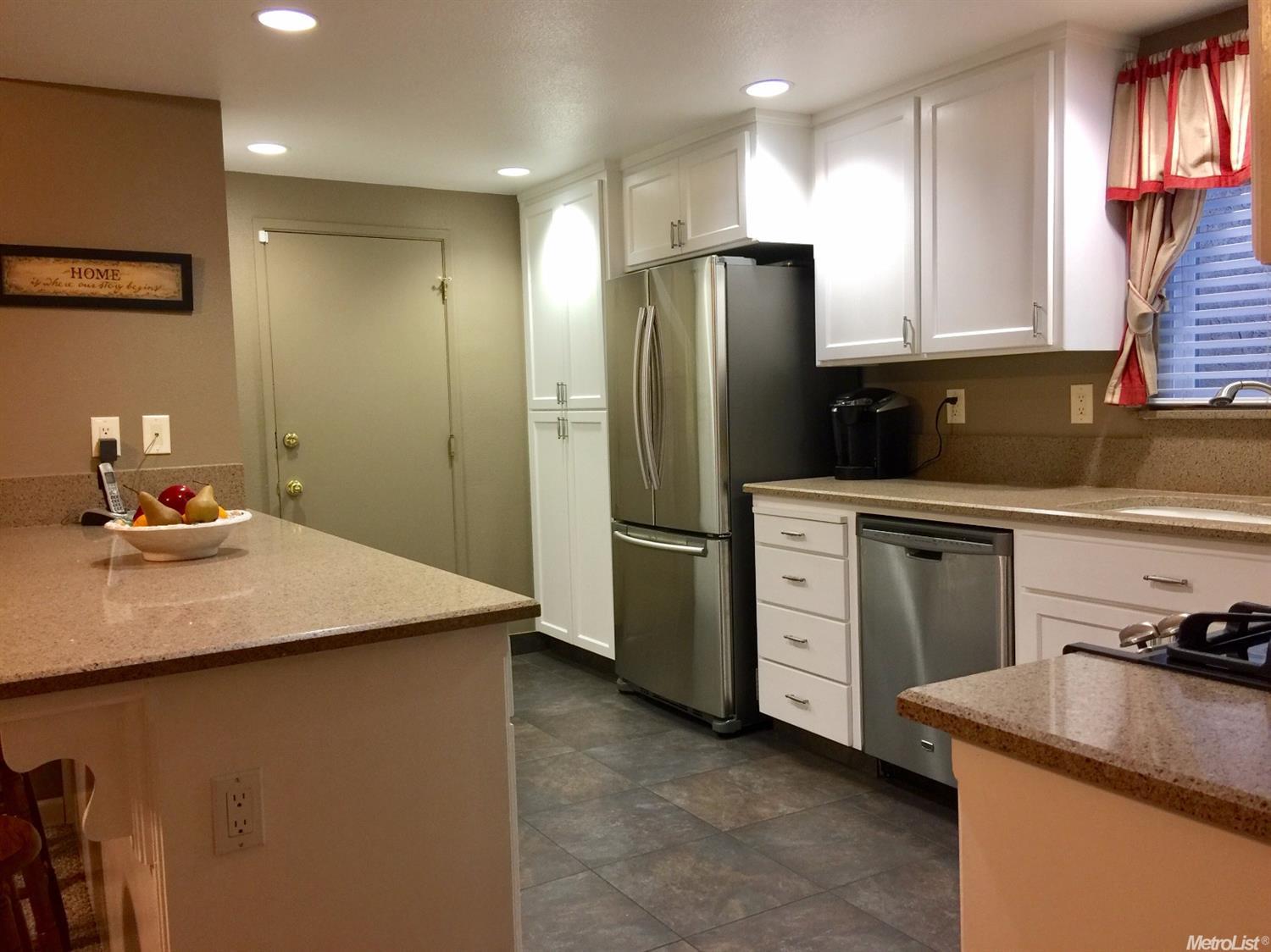700 Fullerton Drive Dr, Turlock, CA 95382 photo 10