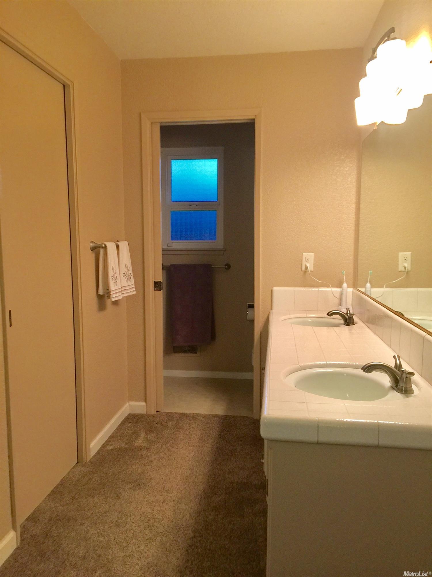 700 Fullerton Drive Dr, Turlock, CA 95382 photo 18