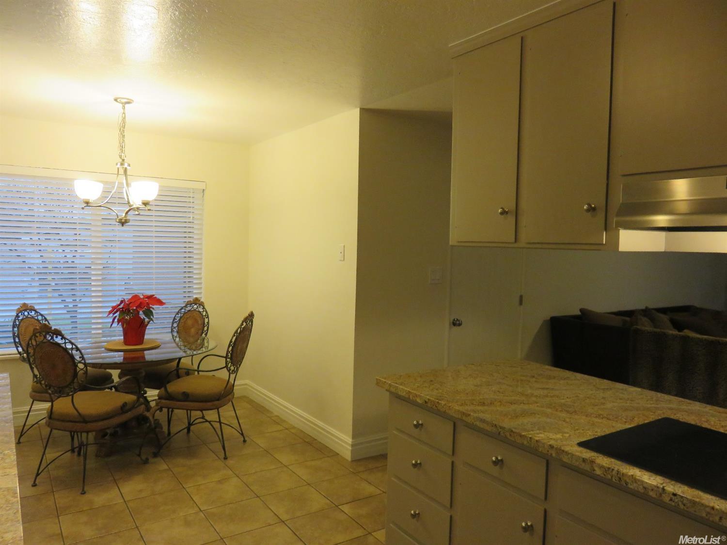 2312 Edgebrook Dr, Modesto, CA 95354 photo 10