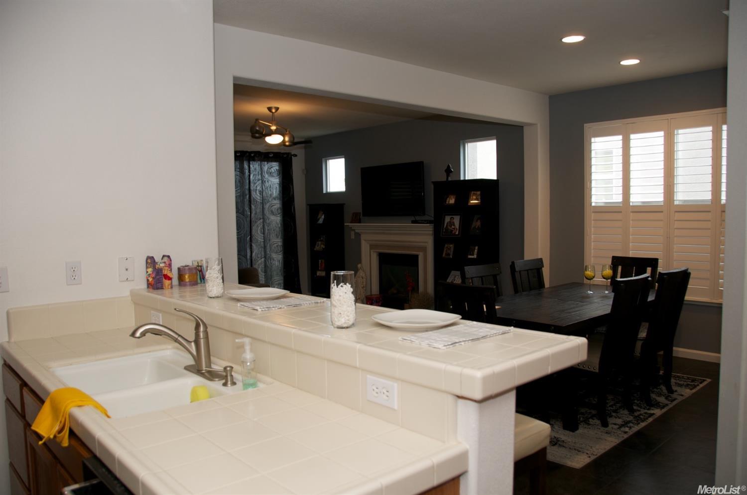 4725 Roberta Ct, Keyes, CA 95328 photo 8
