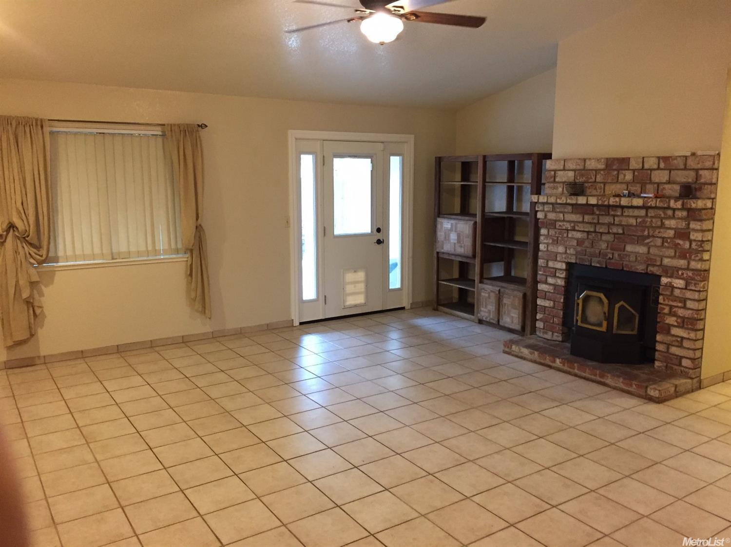 401 Goldrun Dr, Modesto, CA 95354 photo 6