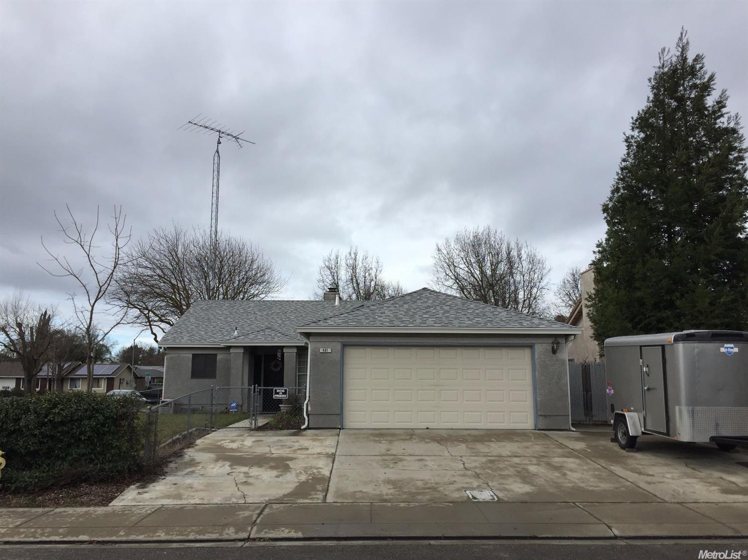 401 Goldrun Dr, Modesto, CA 95354 photo 1