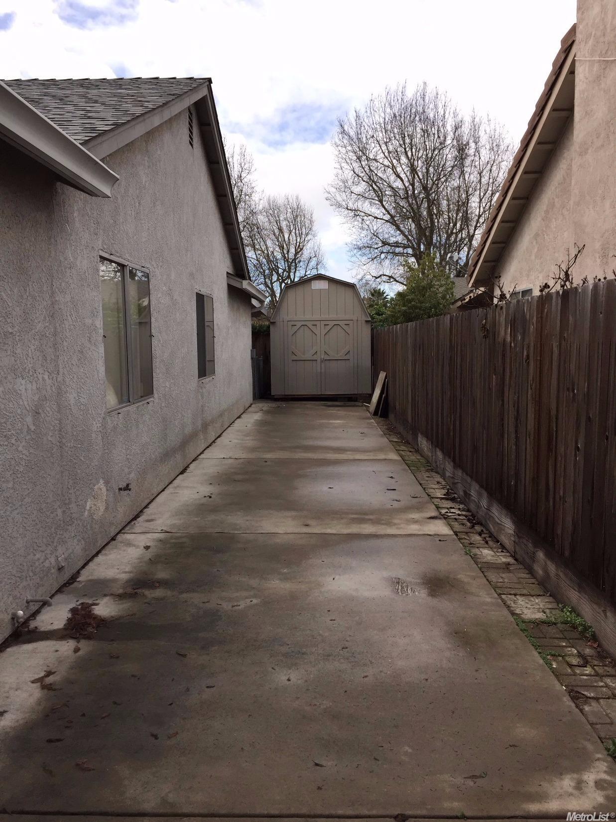 401 Goldrun Dr, Modesto, CA 95354 photo 18