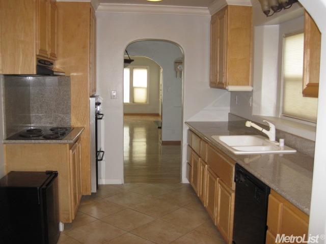 549 Terminal Ave, Modesto, CA 95350 photo 8