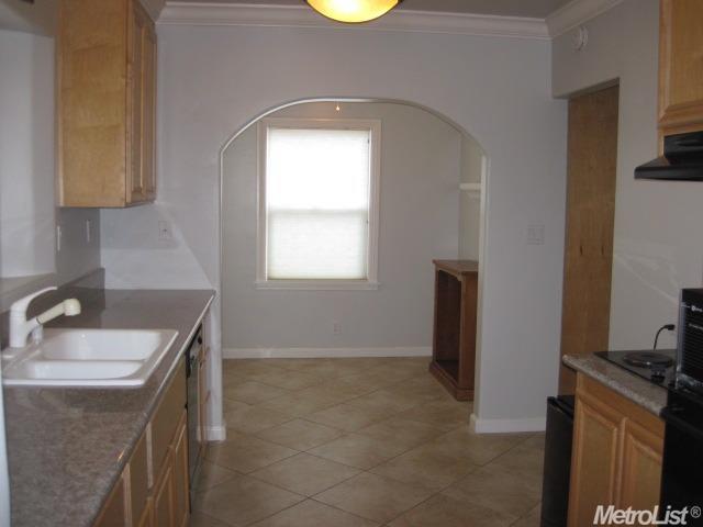 549 Terminal Ave, Modesto, CA 95350 photo 9