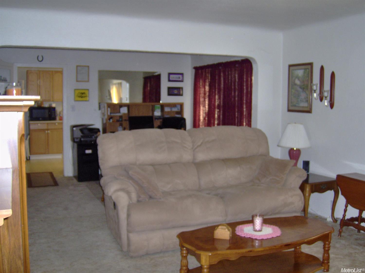 3208 9th St, Ceres, CA 95307 photo 4