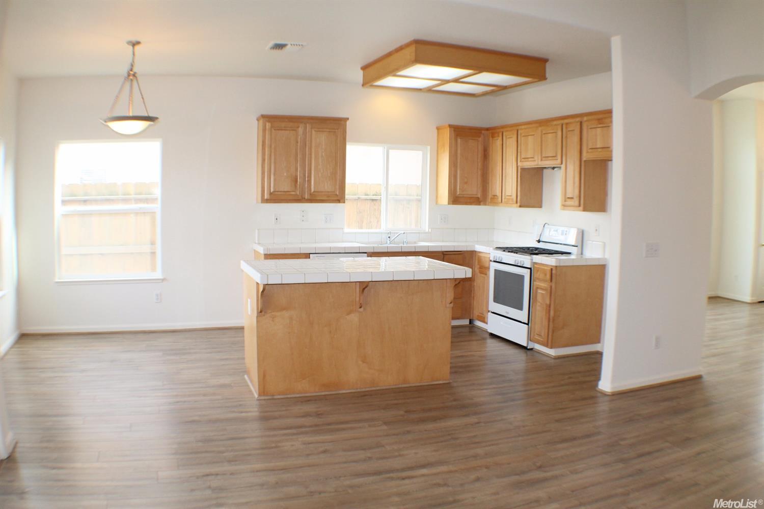 6405 Leaflet Ln, Hughson, CA 95326 photo 10