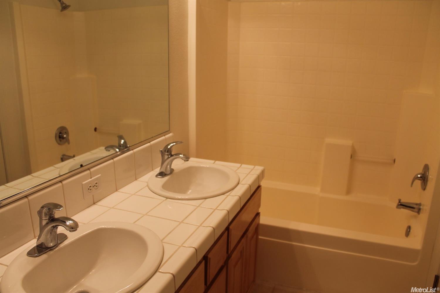 6405 Leaflet Ln, Hughson, CA 95326 photo 23