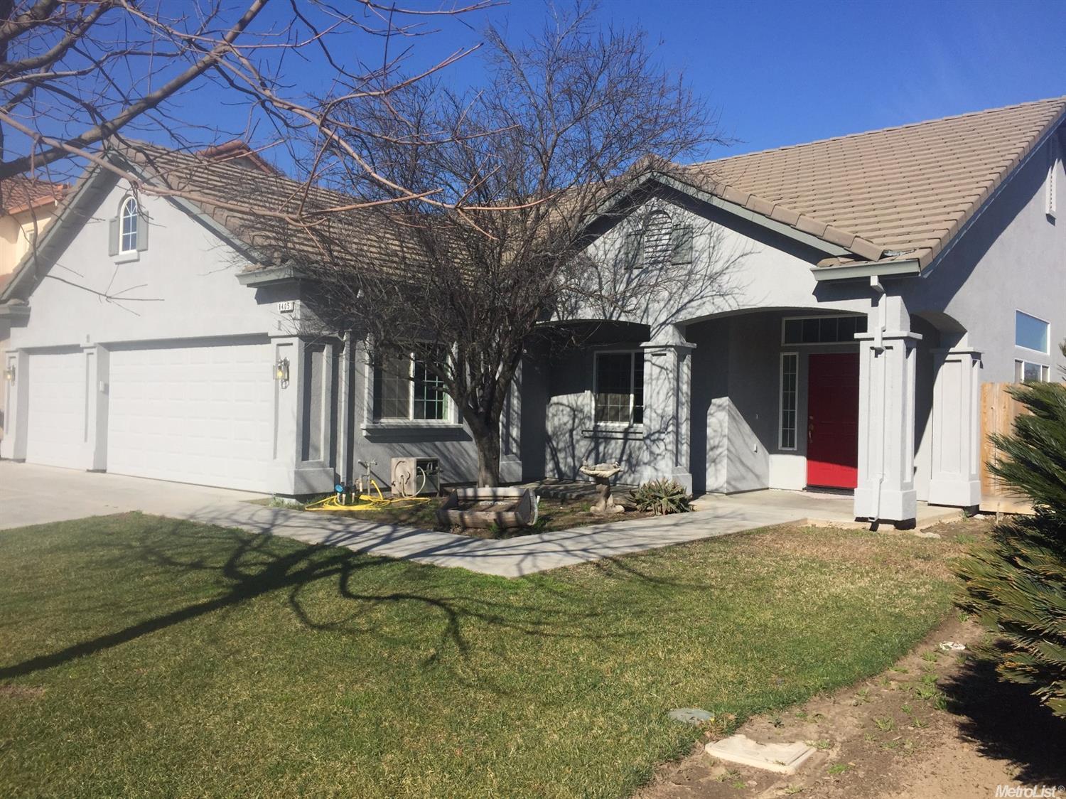 6405 Leaflet Ln, Hughson, CA 95326 photo 2