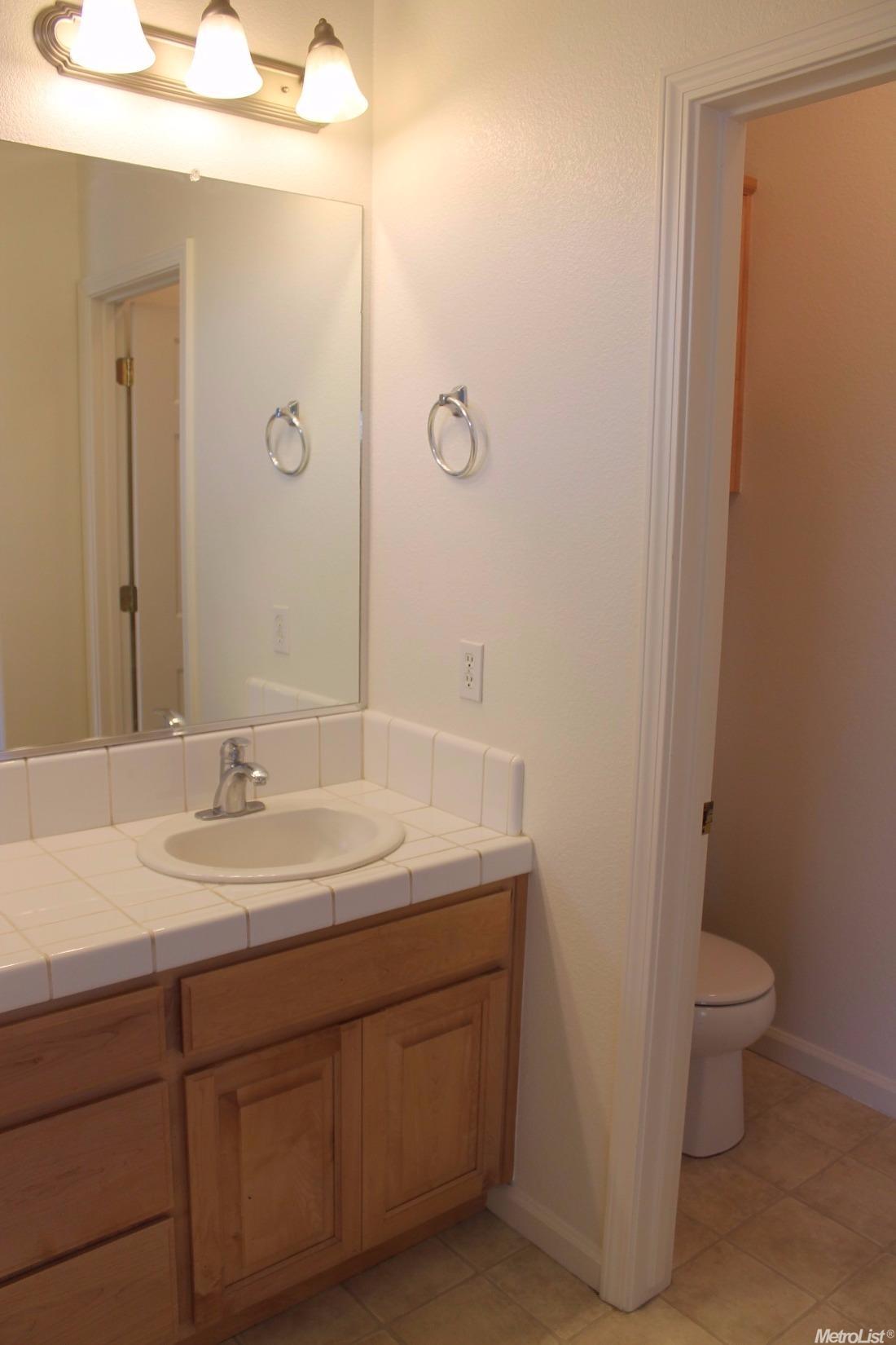 6405 Leaflet Ln, Hughson, CA 95326 photo 18
