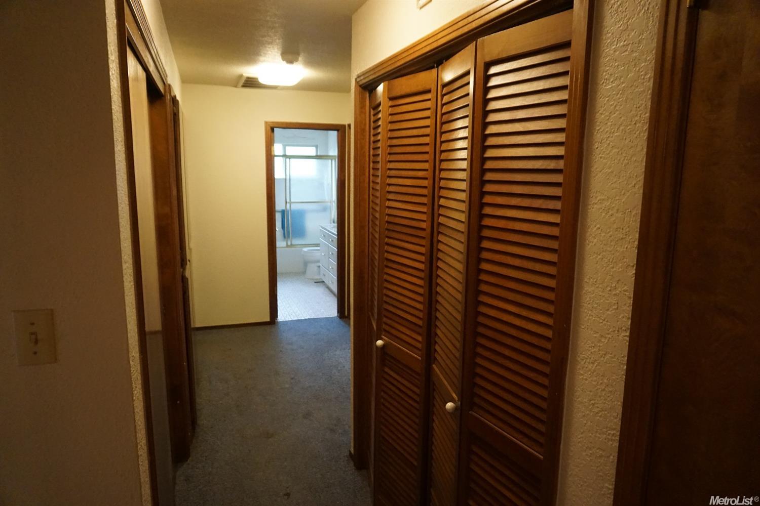 1424 Shoshone Pl, Modesto, CA 95358 photo 17
