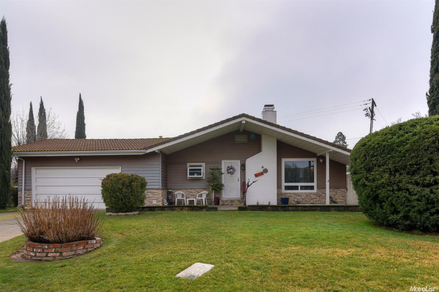 4910 Eden Ct, Carmichael, CA 95608 photo 1