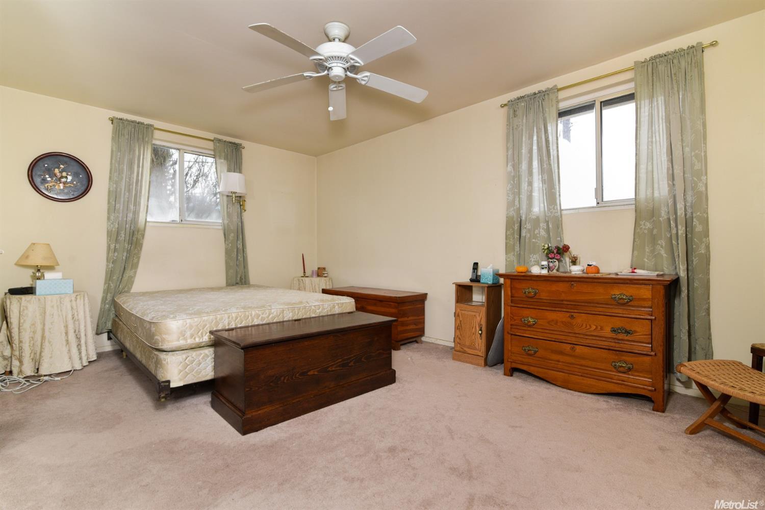 4910 Eden Ct, Carmichael, CA 95608 photo 12