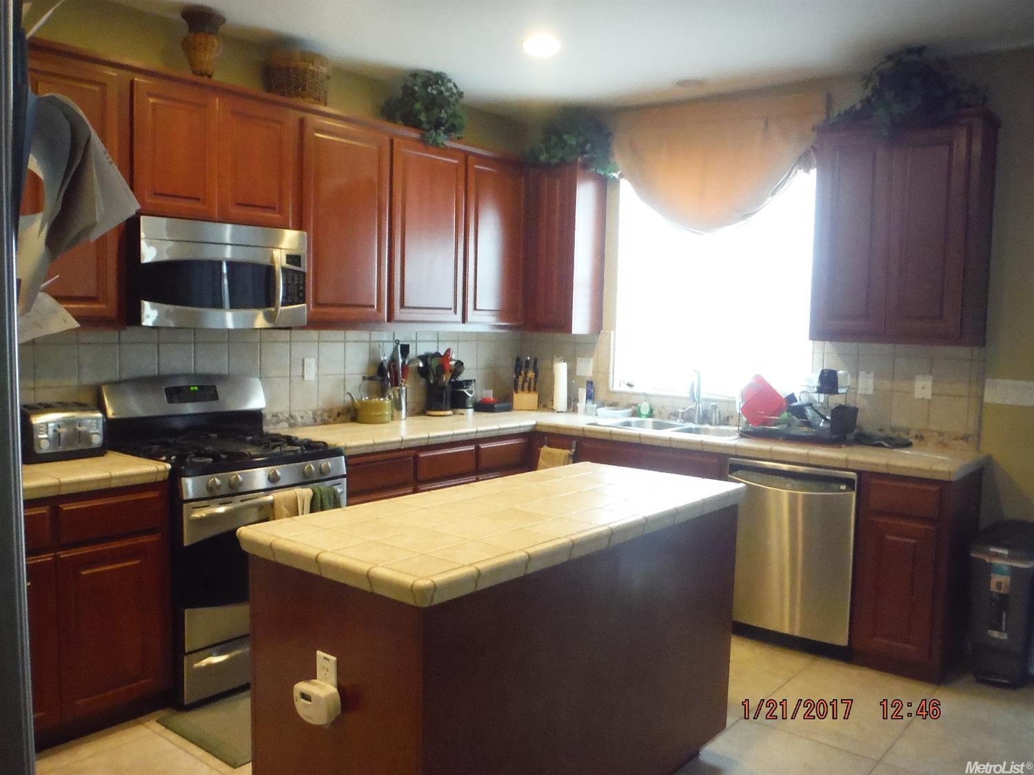 20819 Grapevine Dr, Patterson, CA 95363 photo 2