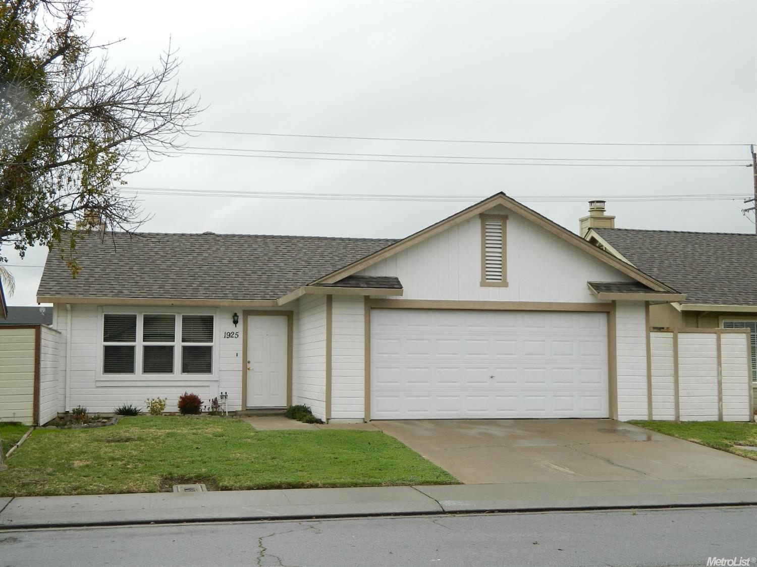 1925 Amsterdam Ln, Modesto, CA 95356 photo 1