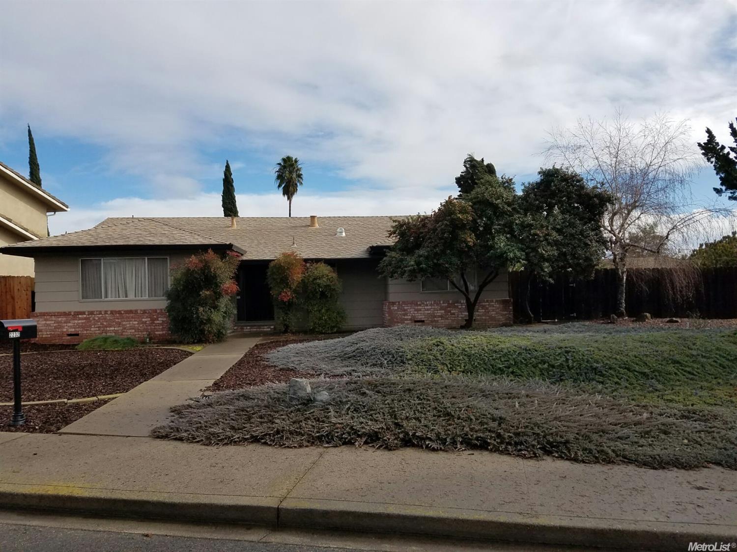 2232 Gateway Cir, Lodi, CA 95240 photo 3