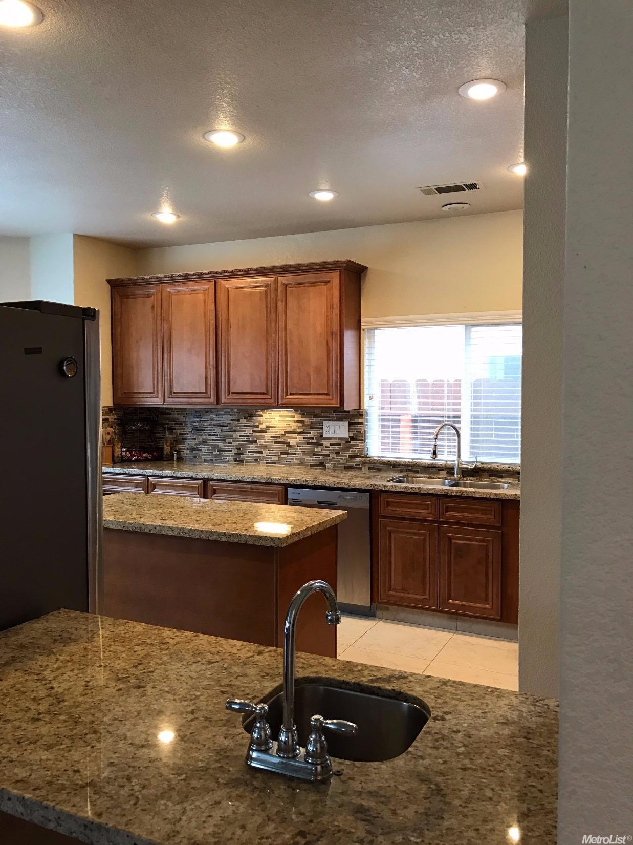 3516 Highmore Ln, Modesto, CA 95357 photo 5