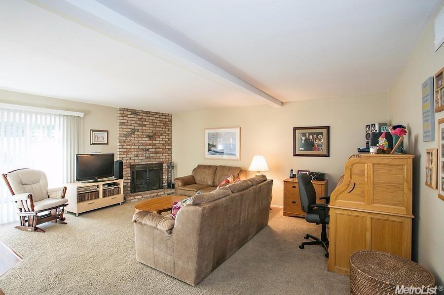 338 Fiesta Ave, Davis, CA 95616 photo 8