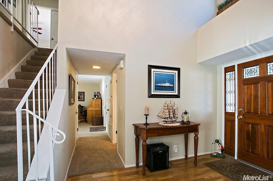 338 Fiesta Ave, Davis, CA 95616 photo 2