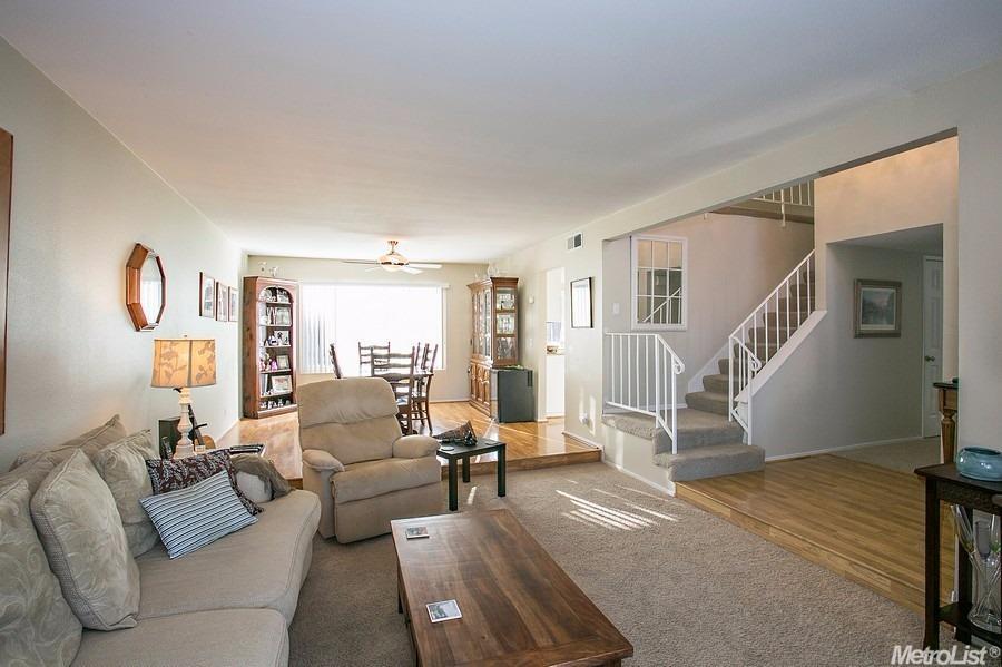 338 Fiesta Ave, Davis, CA 95616 photo 3