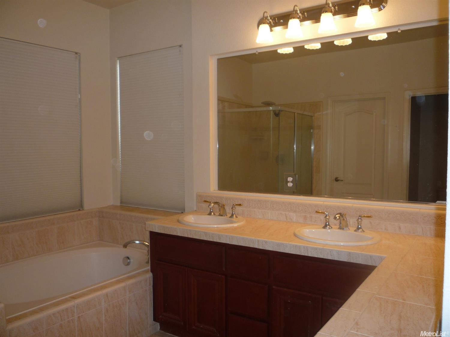 4205 Windrose Dr, Turlock, CA 95382 photo 10