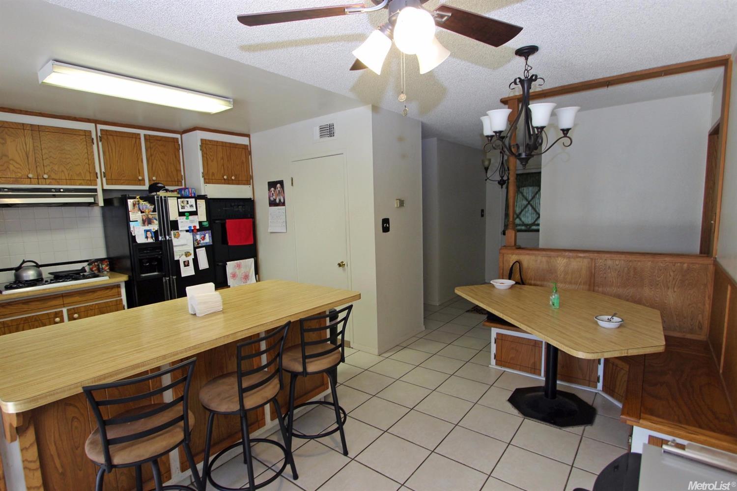 1900 Serena Ave, Modesto, CA 95355 photo 4