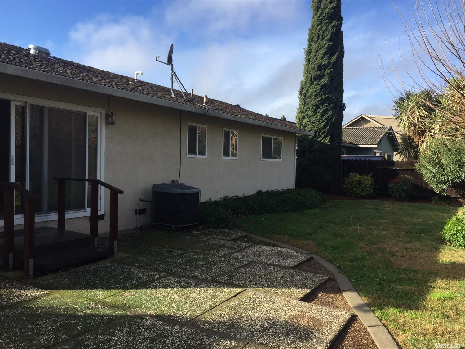 131 Ramona Way, Tracy, CA 95376 photo 4
